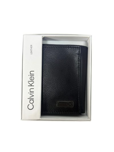 Men's Calvin Klein Tri-Fold Wallet (Black 101)
