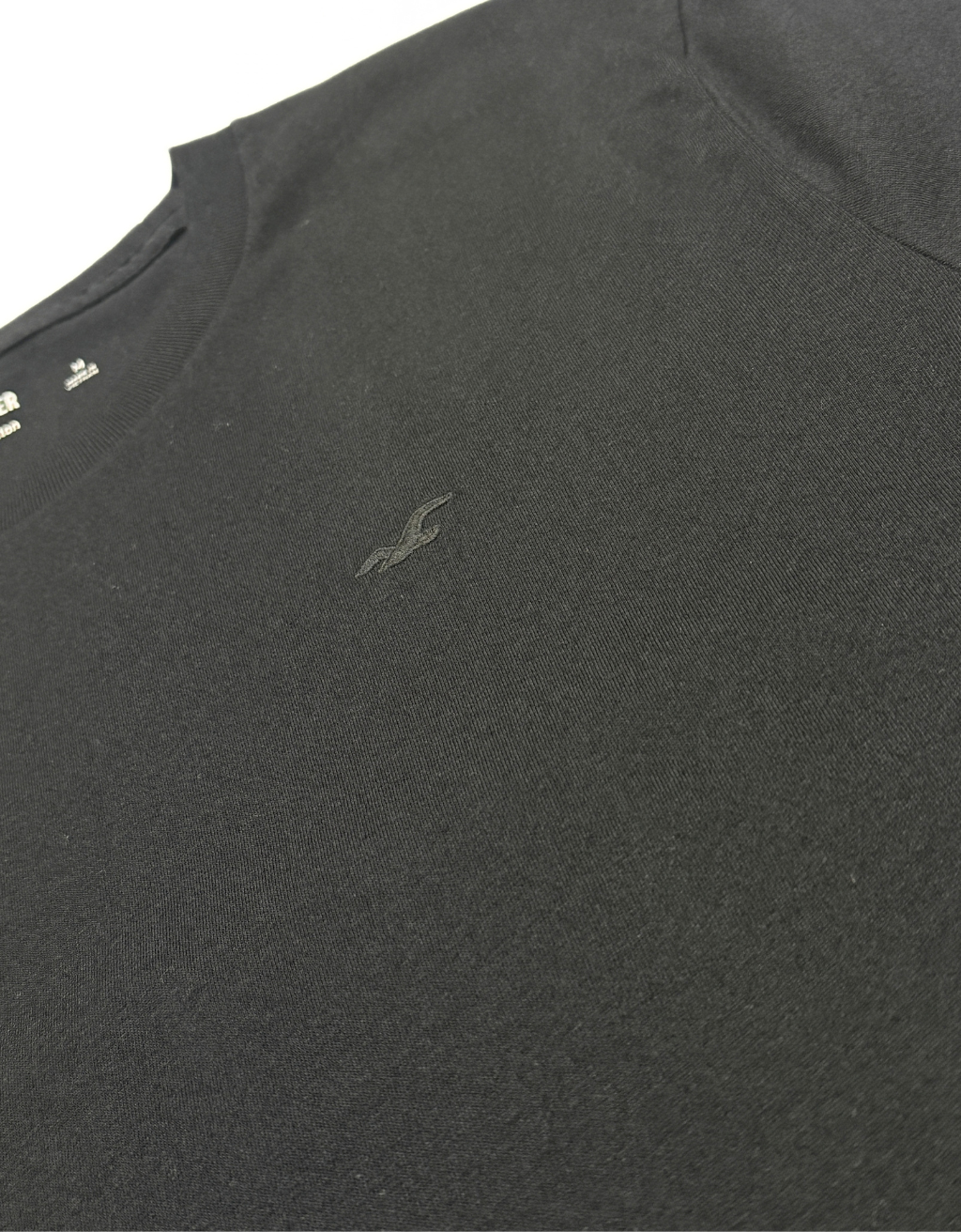 Men's Hollister Icon Crew Solid Short Sleeve T-Shirt (Medium Black/Medium Black) - Image 2
